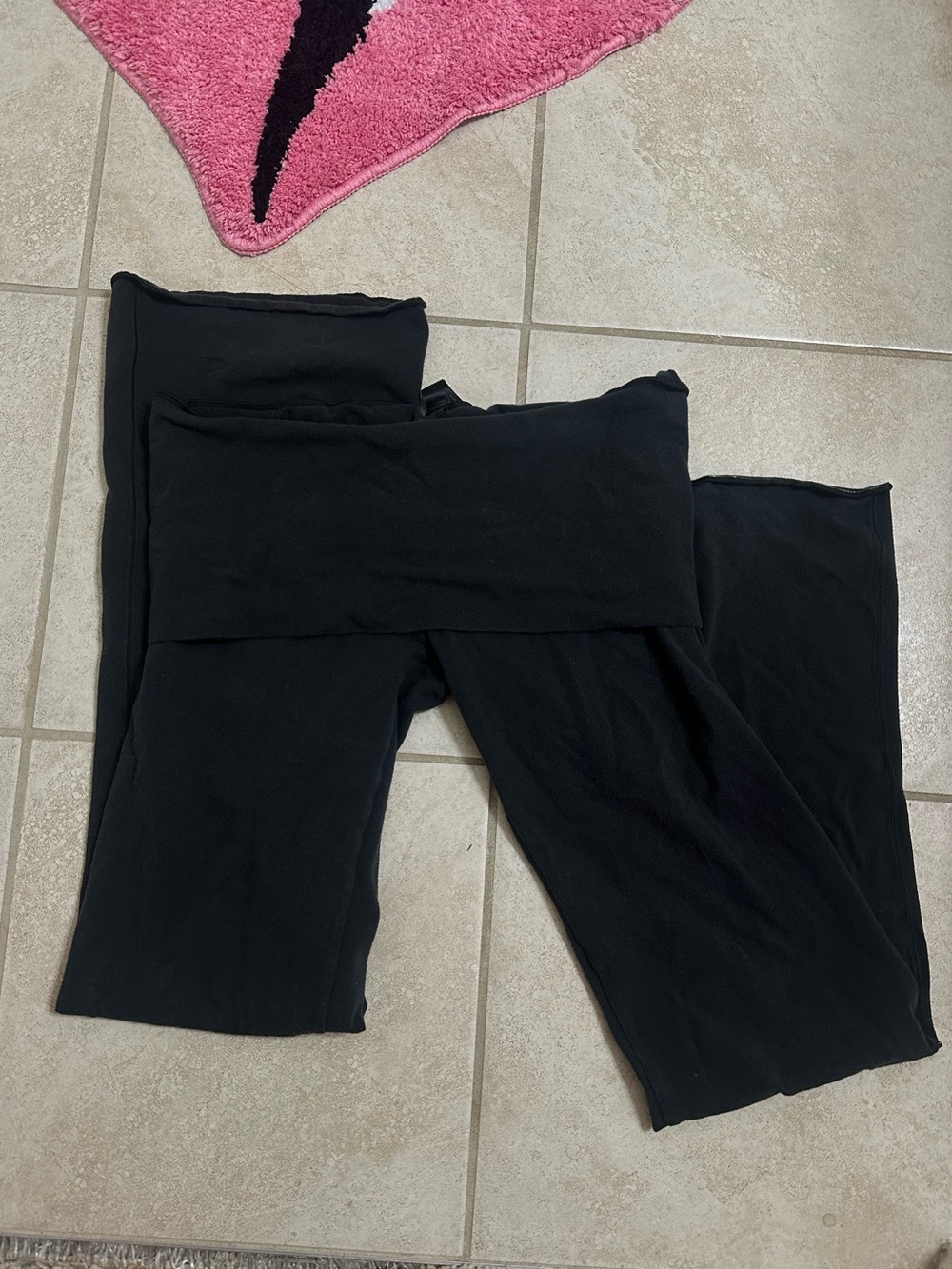 Black Fold-Over Waist skims yoga pants
